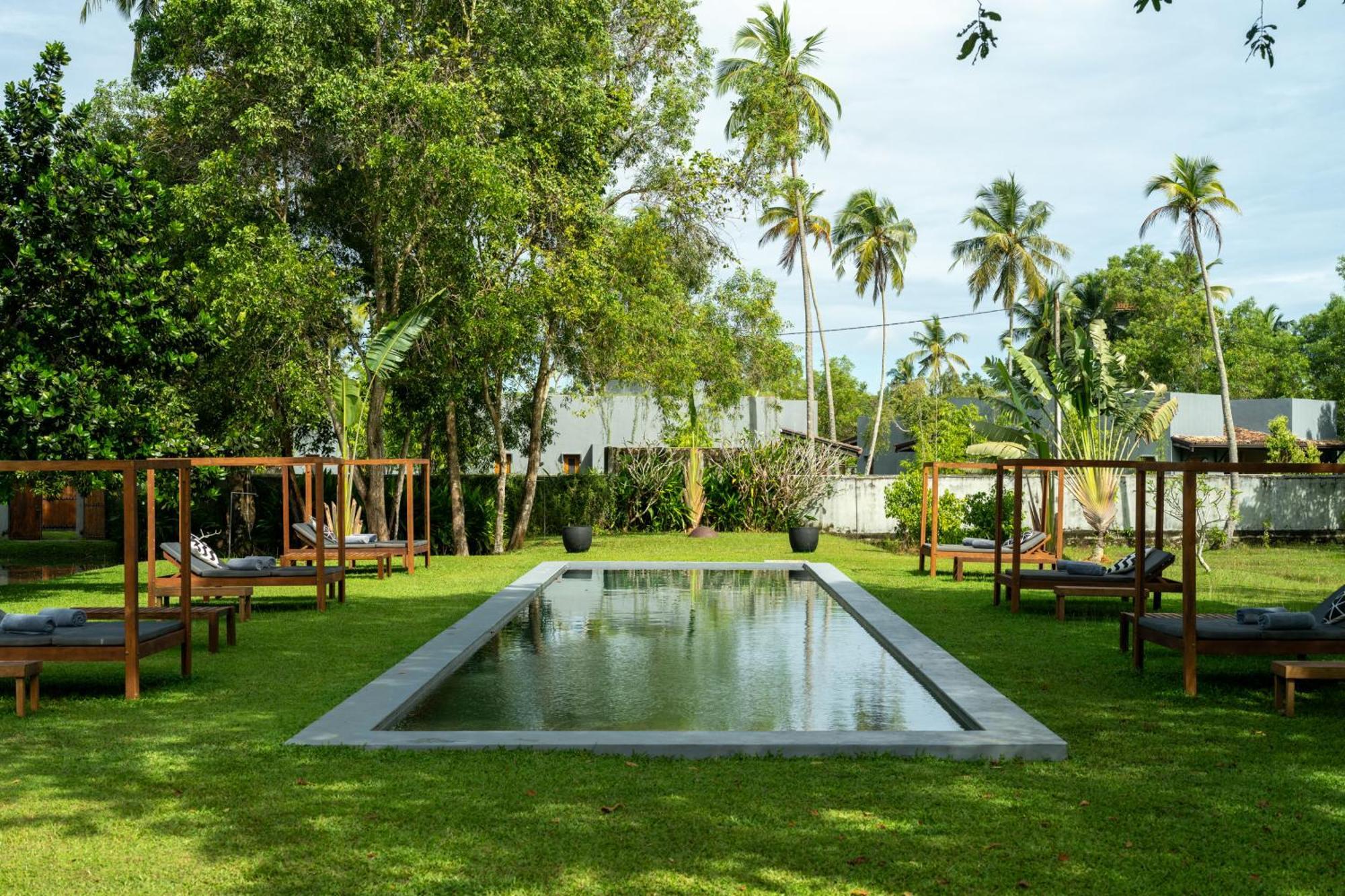 Wirdana Resort&Spa Boossa Bagian luar foto