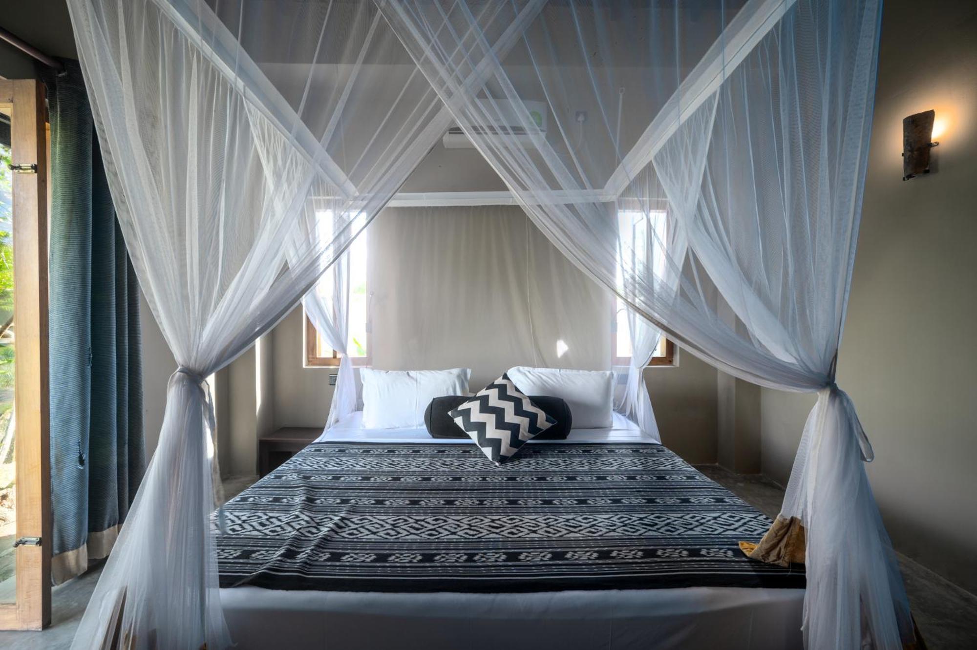 Wirdana Resort&Spa Boossa Bagian luar foto