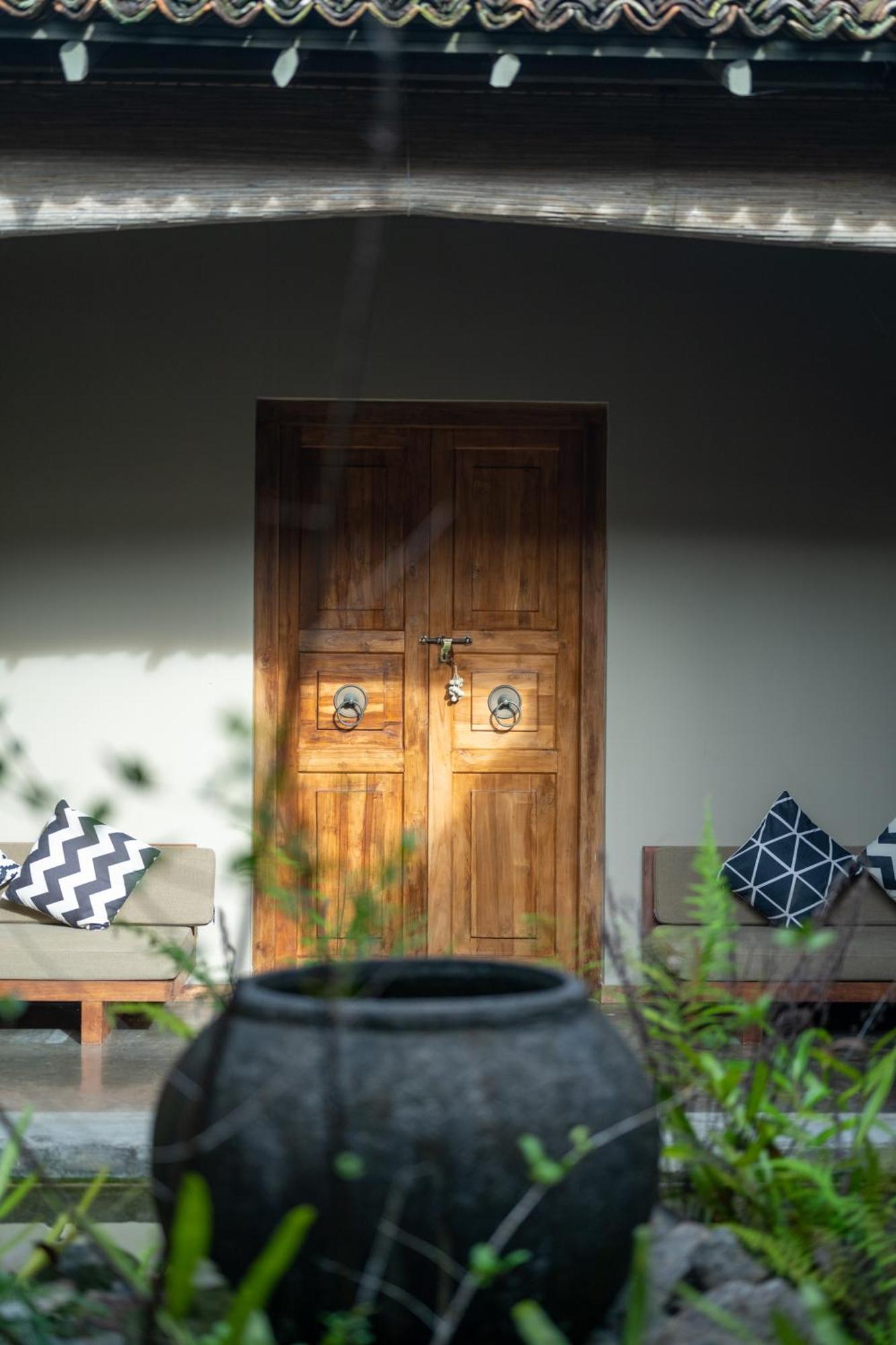 Wirdana Resort&Spa Boossa Bagian luar foto