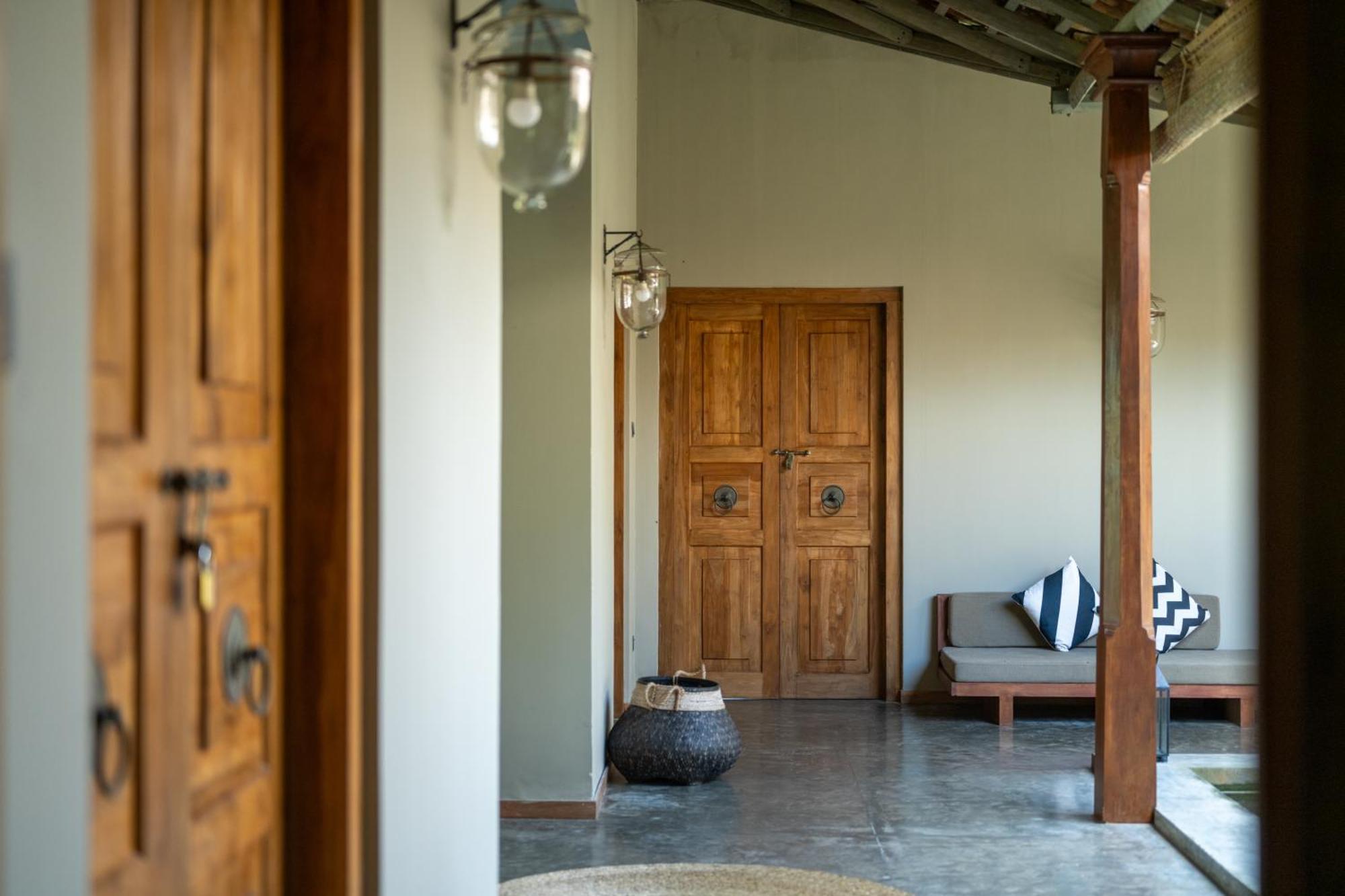 Wirdana Resort&Spa Boossa Bagian luar foto