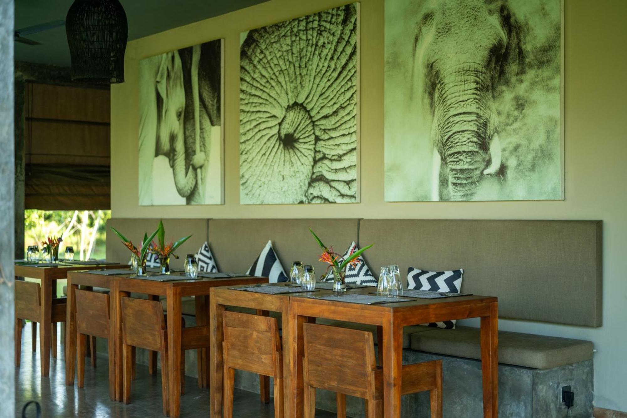 Wirdana Resort&Spa Boossa Bagian luar foto